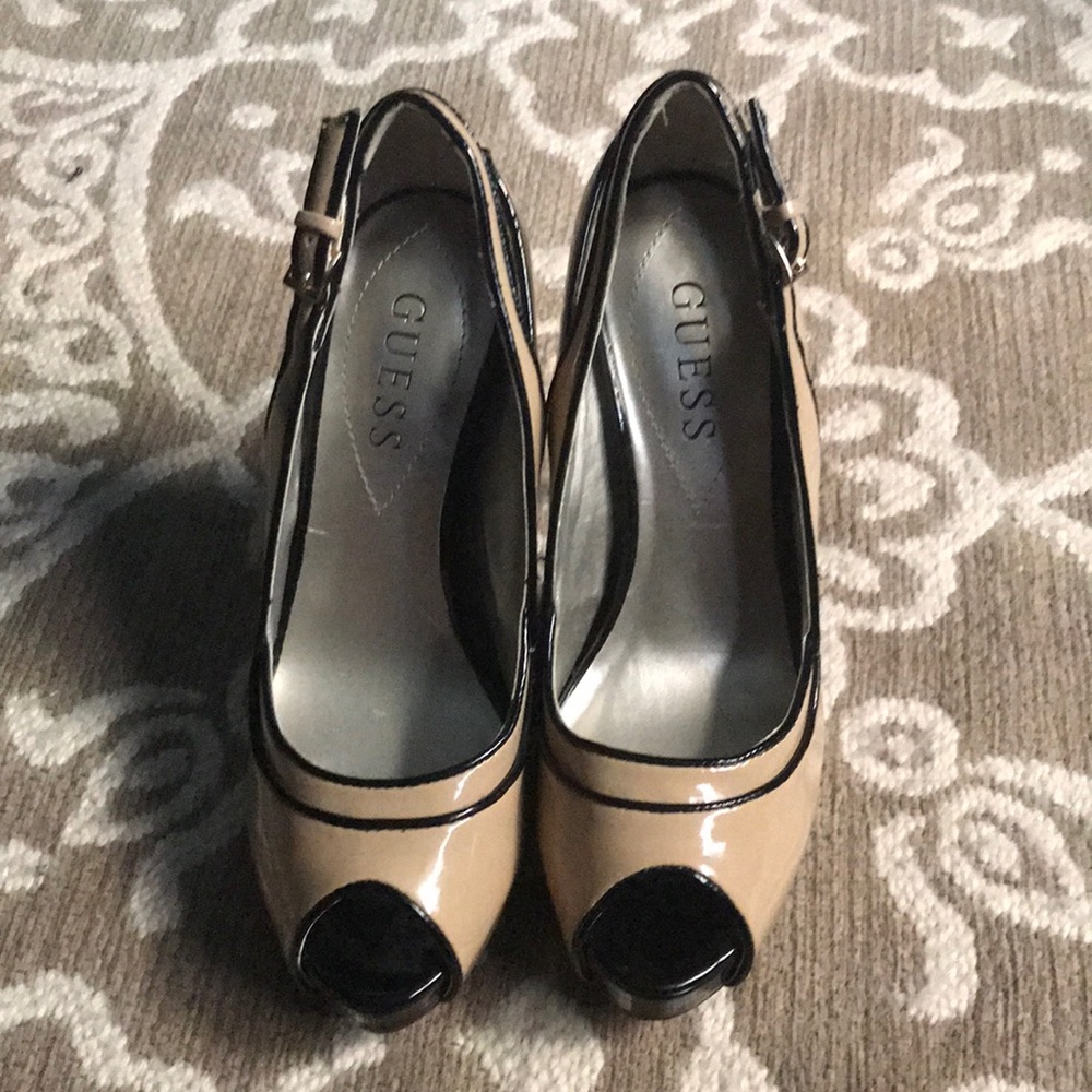 Guess Beige & Black Peep Toe Pump